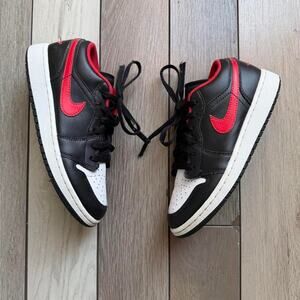 Air jordan 1 low black